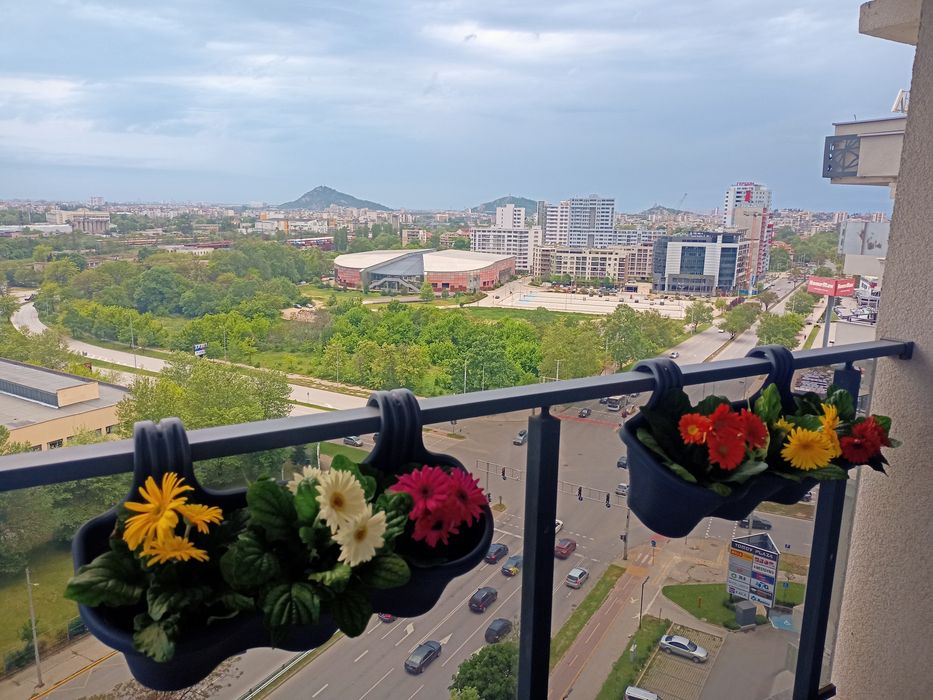 Продава се Четиристаен апартамент в Пловдив, Тракия - 136 кв.м за 2184 €/кв.м - Снимка #1