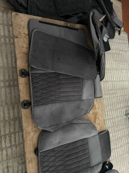 Чехлы полики 3D тоета естима