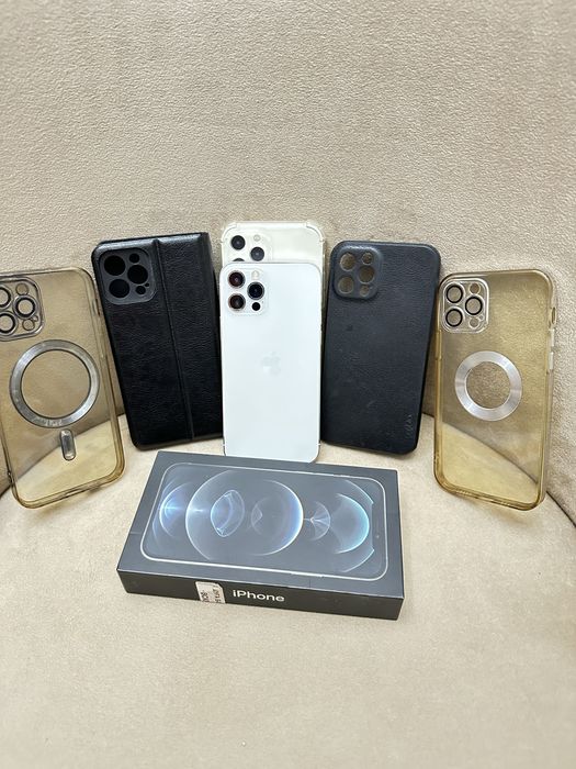 Продам iPhone 12 PRO
