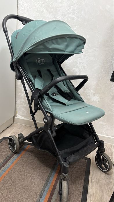 Продам коляску киндеркрафт