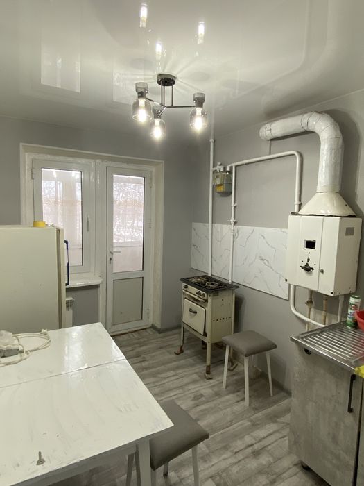 Ижарага 1 хонали квартира берилади