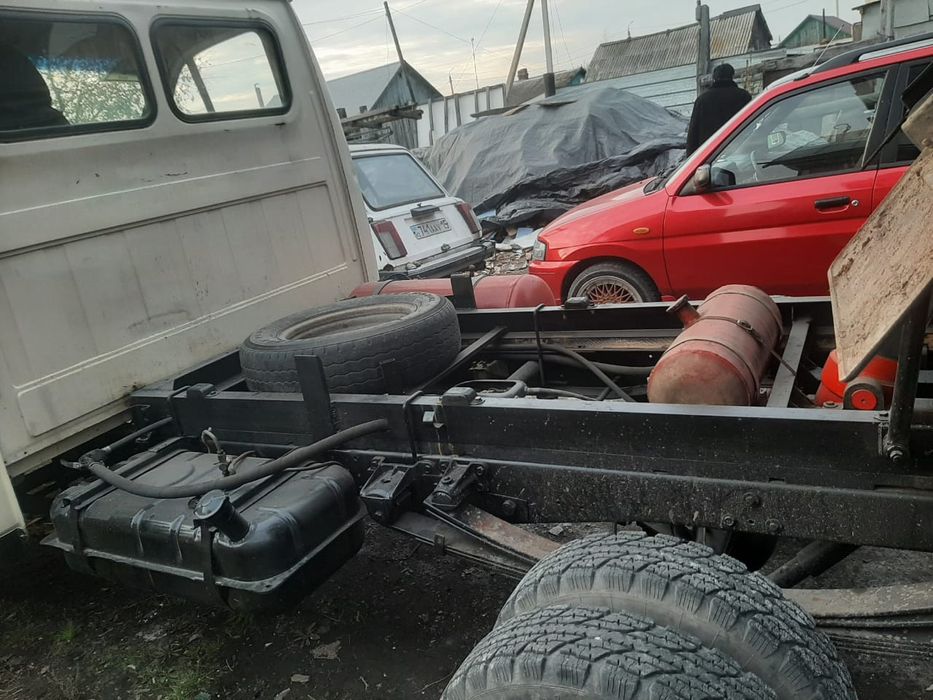 Продам газель самосвал