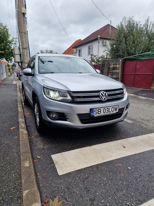 Vând Volkswagen Tiguan