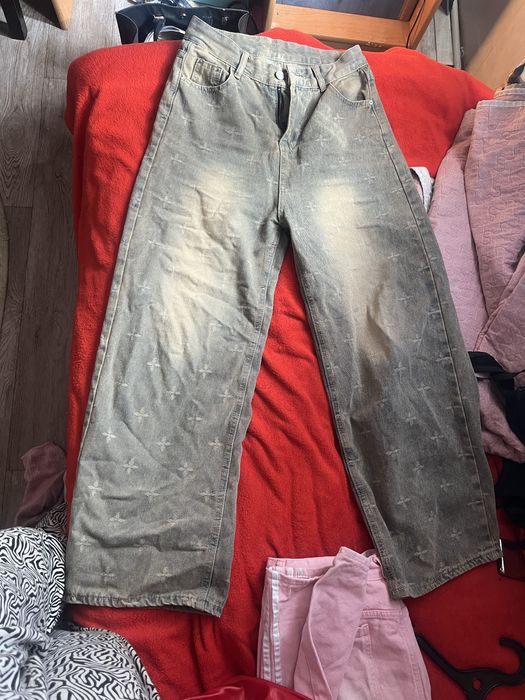 2 пары джинс на выбор