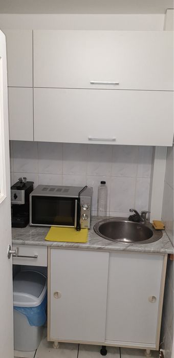 Garsoniera de închiriat