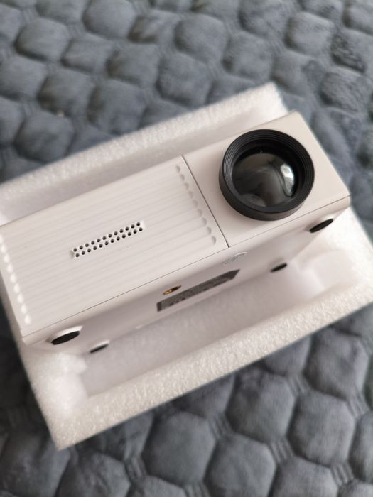 Proiector video Z1 offline