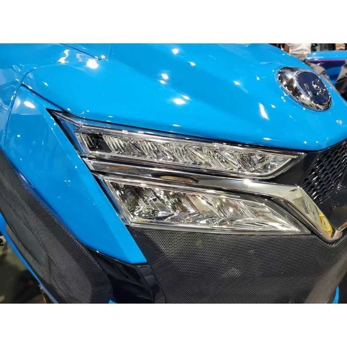 Tractor LS, MT7.101GEAR, cu cabina, 101 CP, motor Iveco, tractiune 4x4