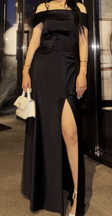 Продам платье сшитое на заказ