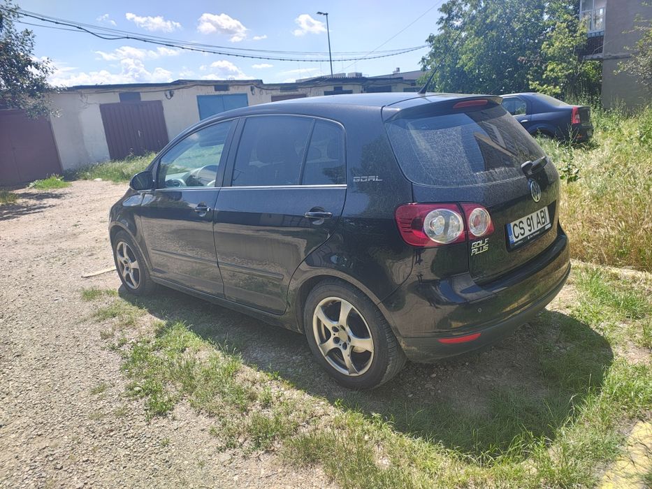VOLKSWAGEN Golf Plus