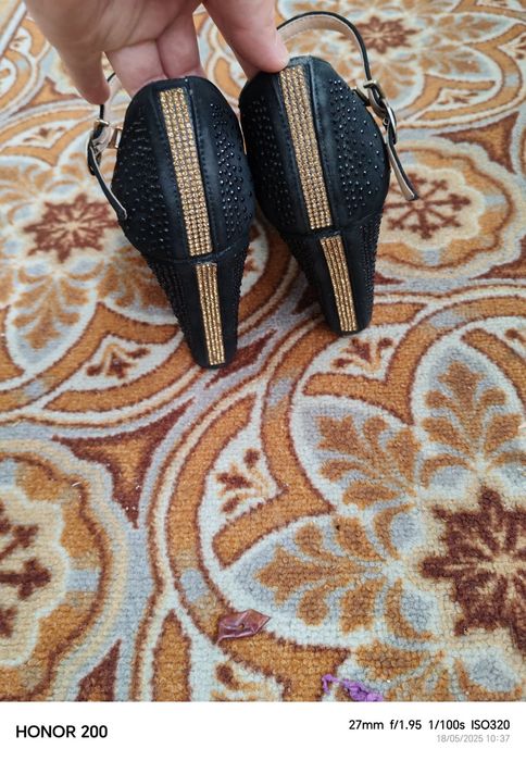 Туфли замш продам