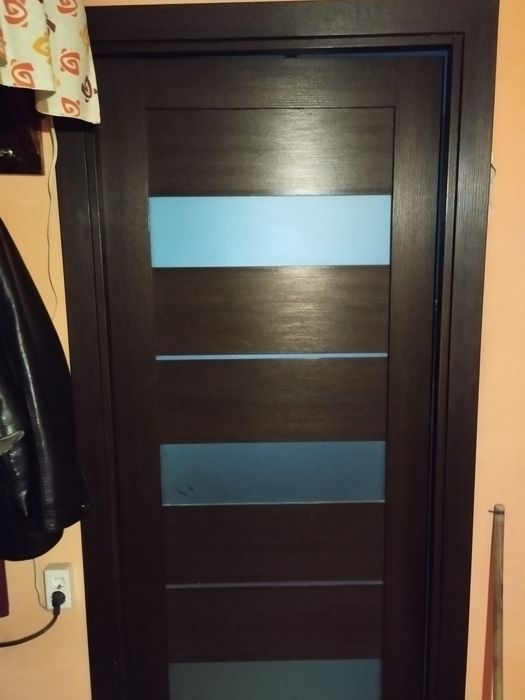 Продам двери новые и б/у