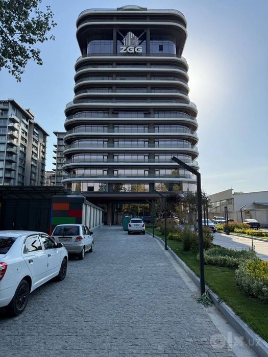 Парковка в аренду в Zarafshan City/Business Centre