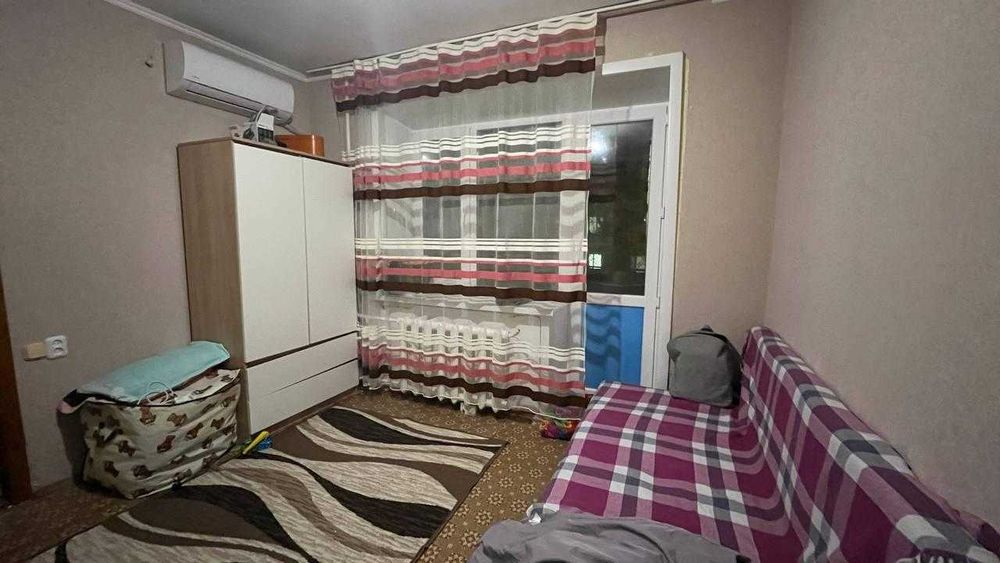 Продам однушку на Майлина