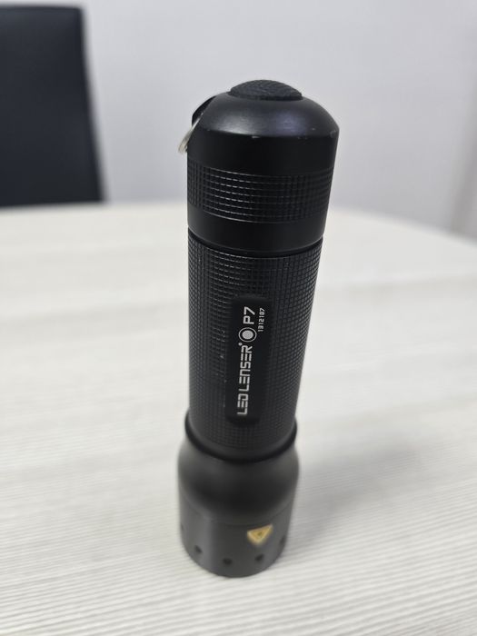 Ручной фонарь LedLenser P7