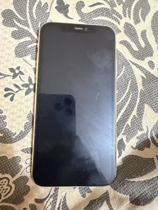 Продам Iphone 11