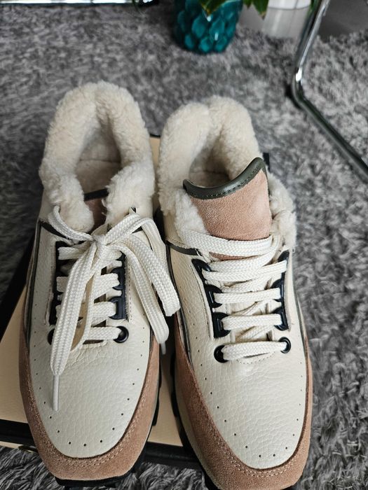 Топли сникърси 36номер