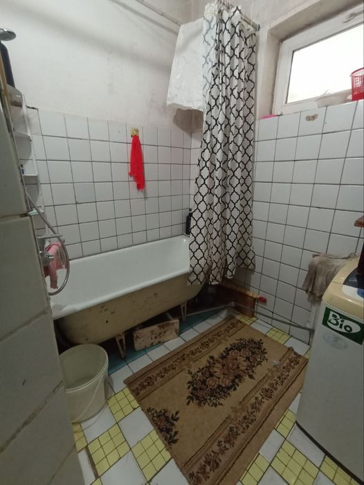 Продается двухкомнатная квартира на массиве Водник