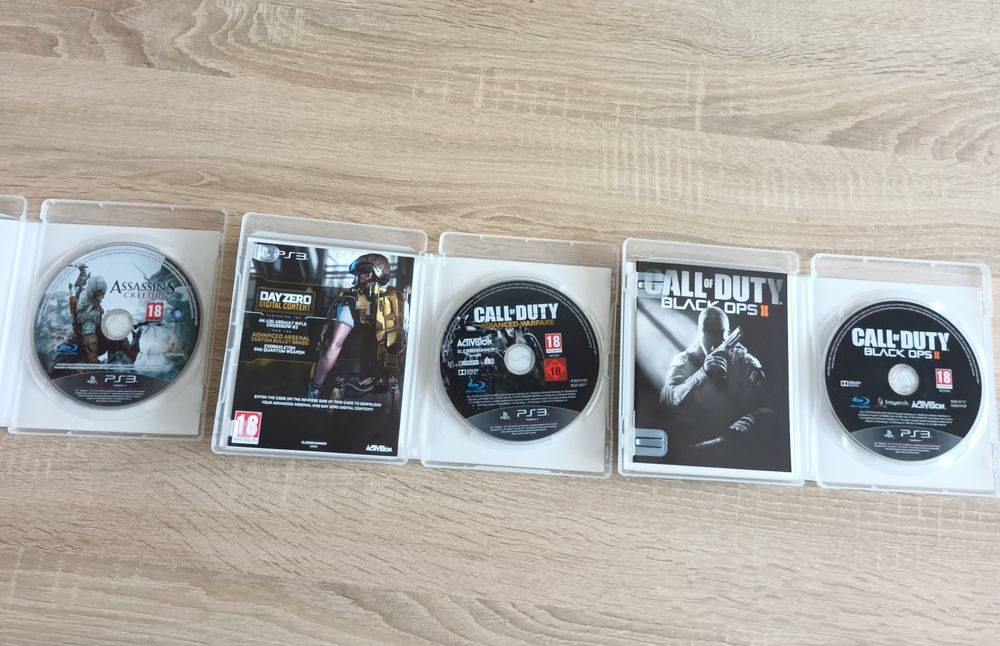 Vând 3 jocuri pentru PS3