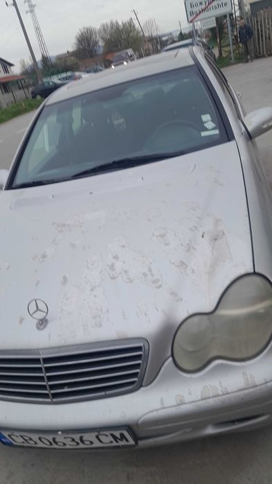 Мерцедес проодава