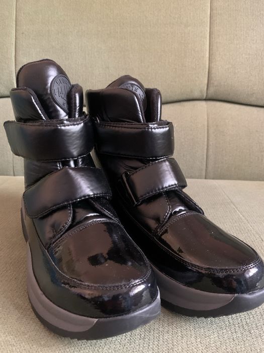 Женские новые ботинки