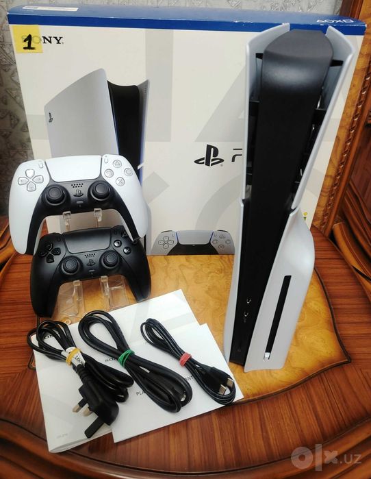 PlayStation 5 SLIM (версия с дисководом)