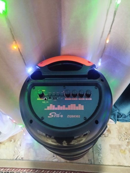 Продам музыкальную колонку