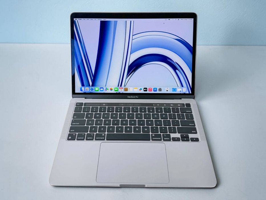 Apple MacBook Pro 13 M2 8RAM 256GB Touch Bar Space Gray 94% Батерия! Гараниця!