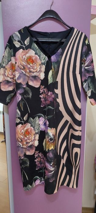 Официални роклии