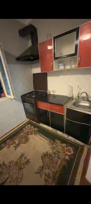 Sergili V da 2 chi bekatda joylashgan 2 xonali uy