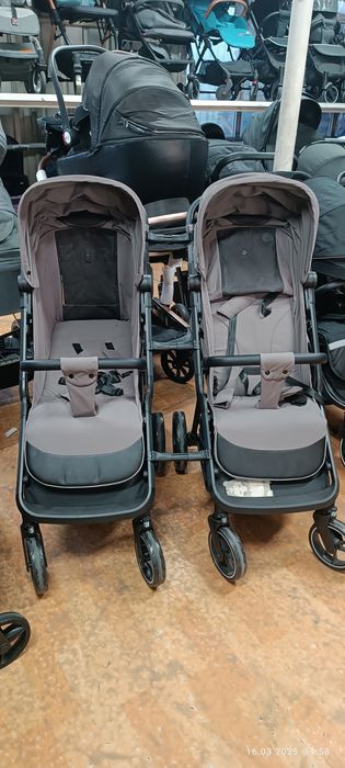 Коляска для двойни