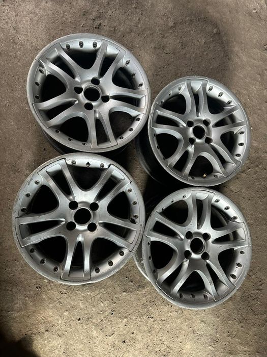 R16 PCD 4*100 Комплект легкосплавных дисков