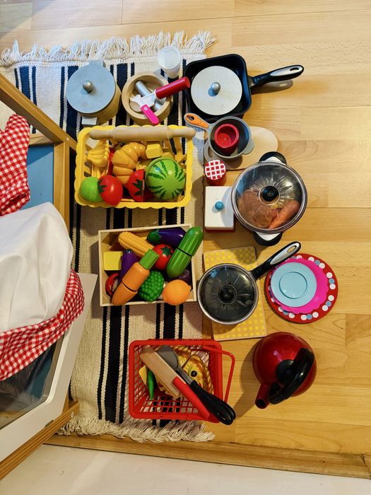 Bucatarie de lemn pentru copii