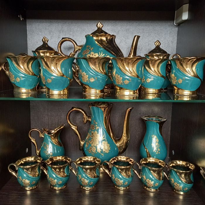 Продам чайно-кофейный сервиз