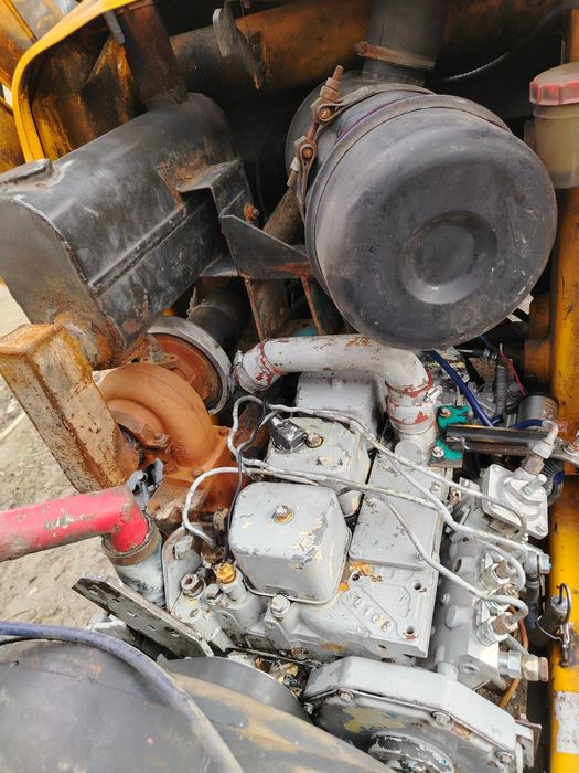 Жсб экскаватор погрузчик йили 2006ишлашлари чаккон нархи 20000