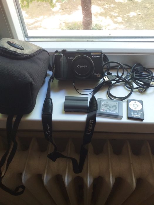 Aparat foto digital CANON  Power Short G 5 - 5MP, zoom optic 4 × - VGC