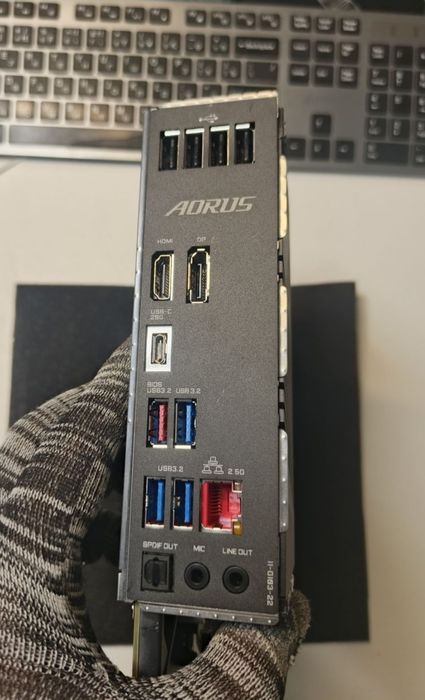 Комплект i5 12400F + Aorus B760M (есть DDR5)