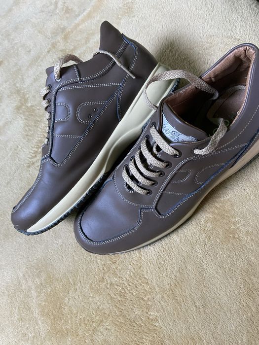 Hogan Interactive 42