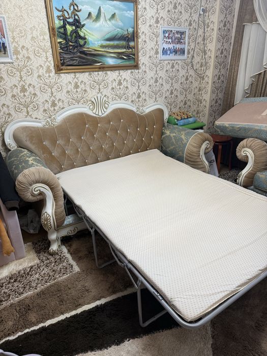 Диван и 2 кресла