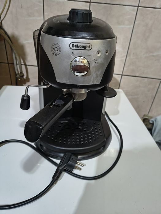 Aparat cafea DeLonghi