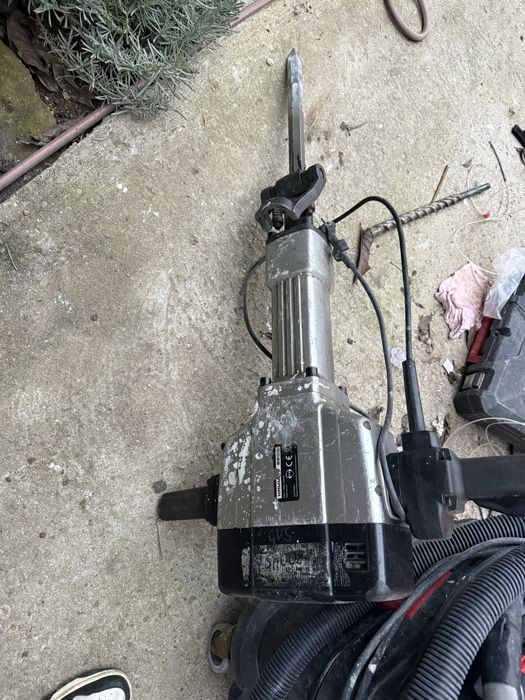 Vand ciocan demolator picamer