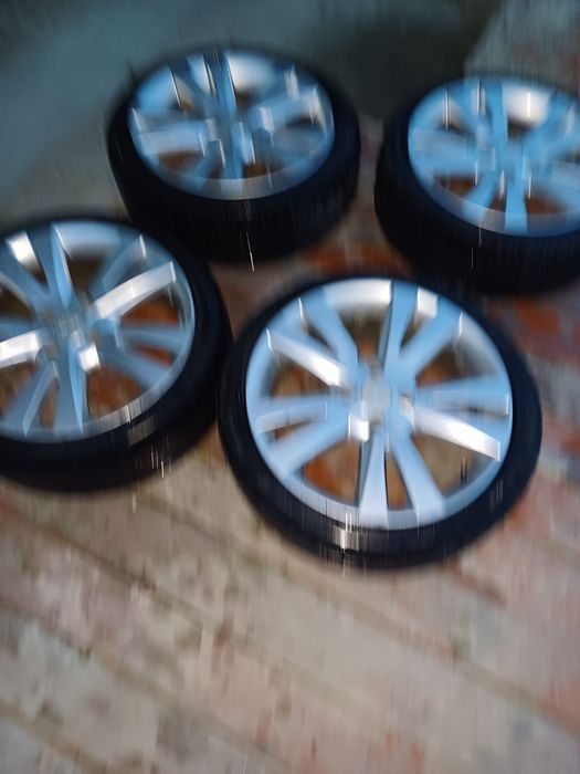 титанка сатылады