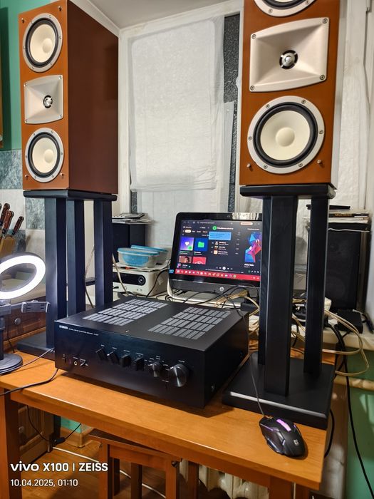 Акустика Yamaha ns 2hx .