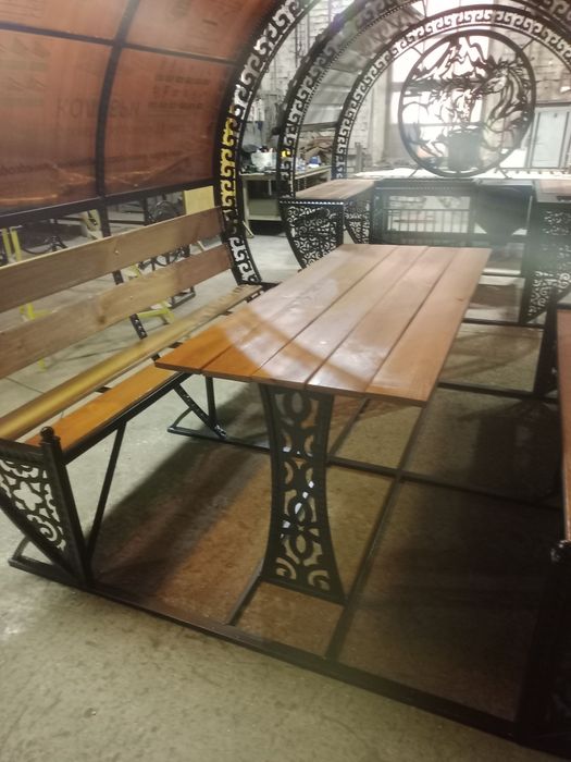 Беседка для дружной компании.