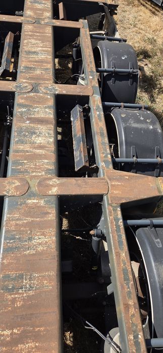 Portcontainer, șasiu container, schelet container, semiremorca