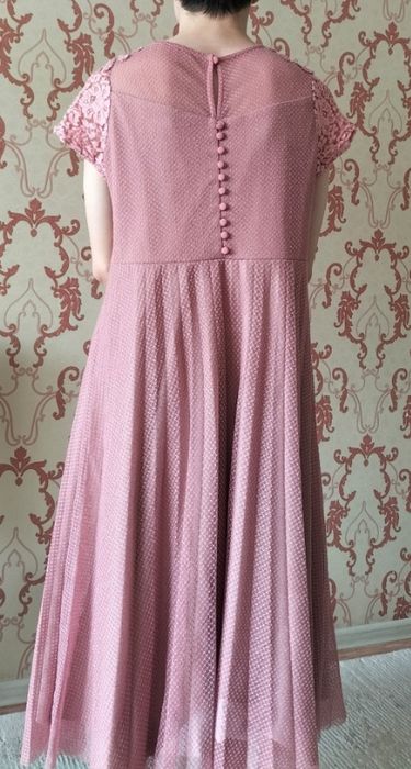 Продается классное платье 54 размера