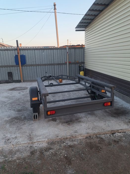 Продам прицеп под катер