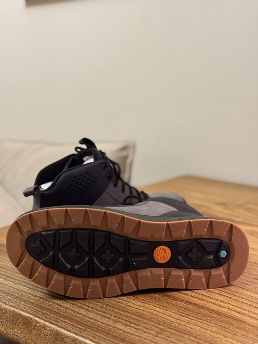 новые ботинки Timberland