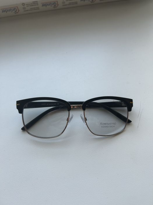 Очки хамелеон новый Maybach