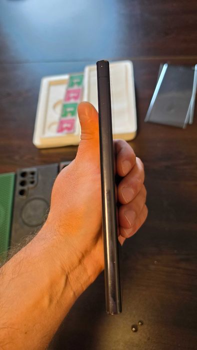 Samsung s23 Ultra 512GB калъфи + протектори