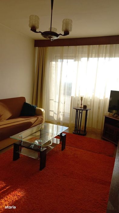 Apartament 4 camere, balcon, Ploiești
